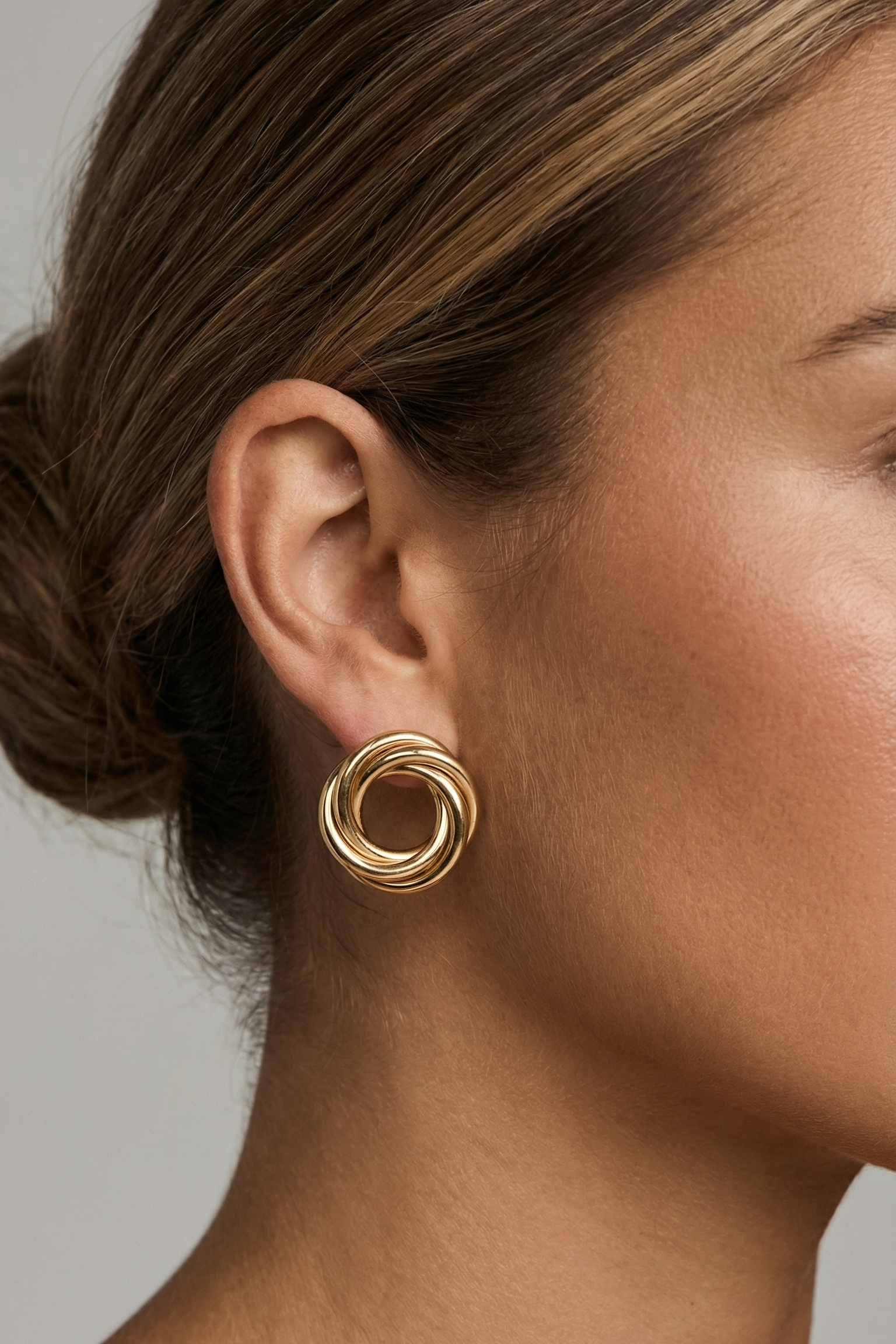 Modern Knot Hoops Gold