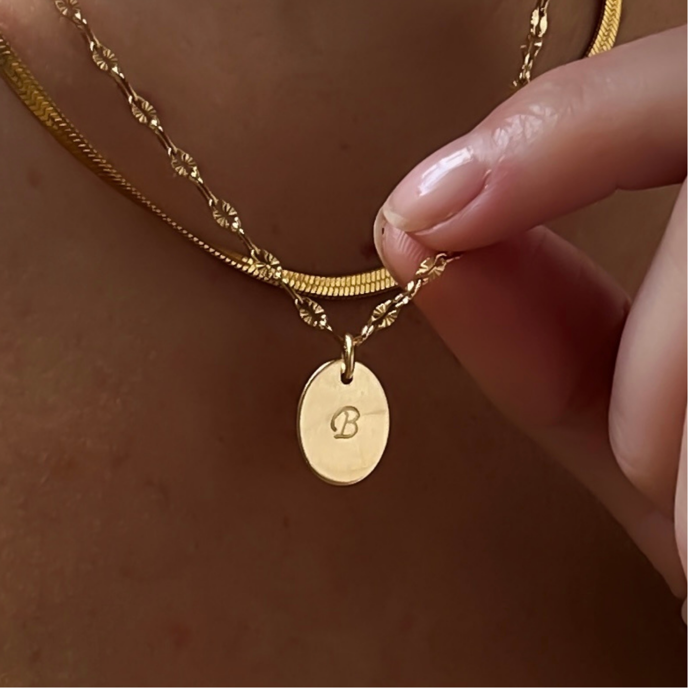 Oval Initial Pendant Necklace GF