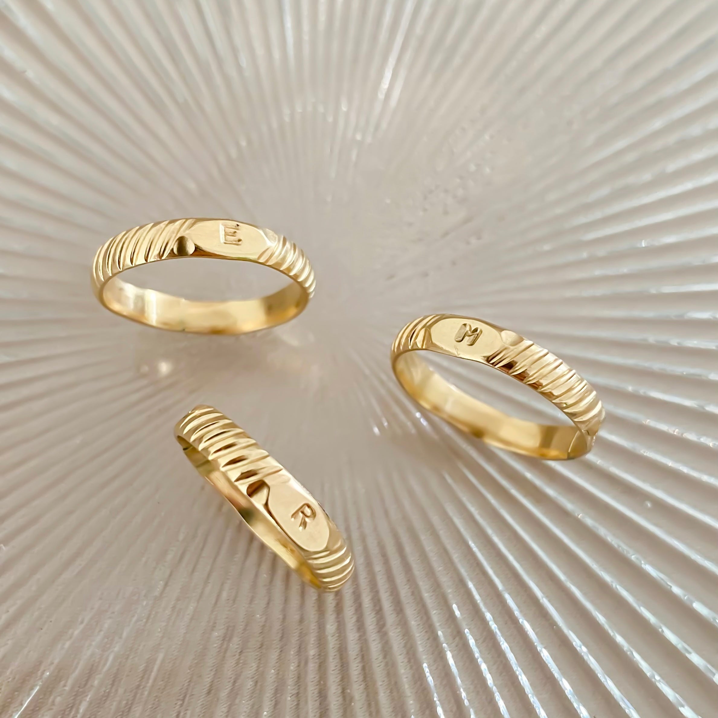 Initial Signet Ring GF