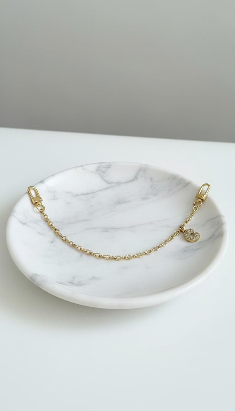 Crystal Letter Charm Bag Accessory Gold Chain Initial Pendant Personalized Keychain Luxury Monogram Customized Gift Elegant Purse Decoration