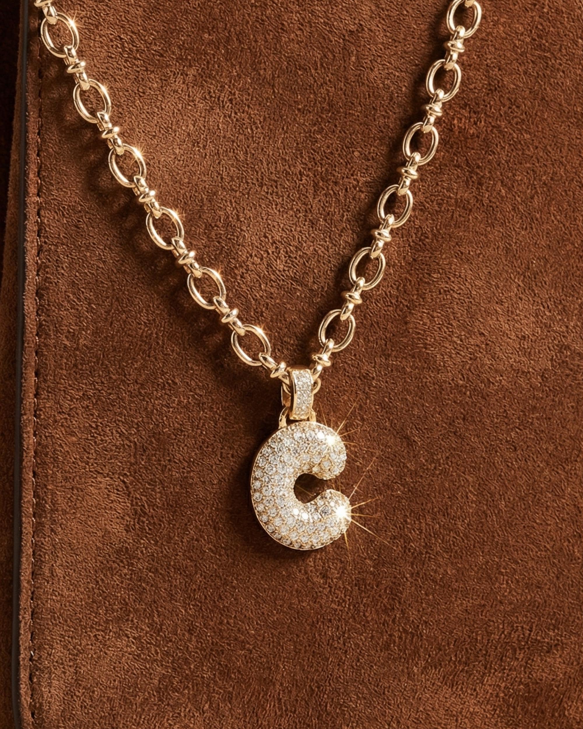 Crystal Letter Charm Bag Accessory Gold Chain Initial Pendant Personalized Keychain Luxury Monogram Customized Gift Elegant Purse Decoration