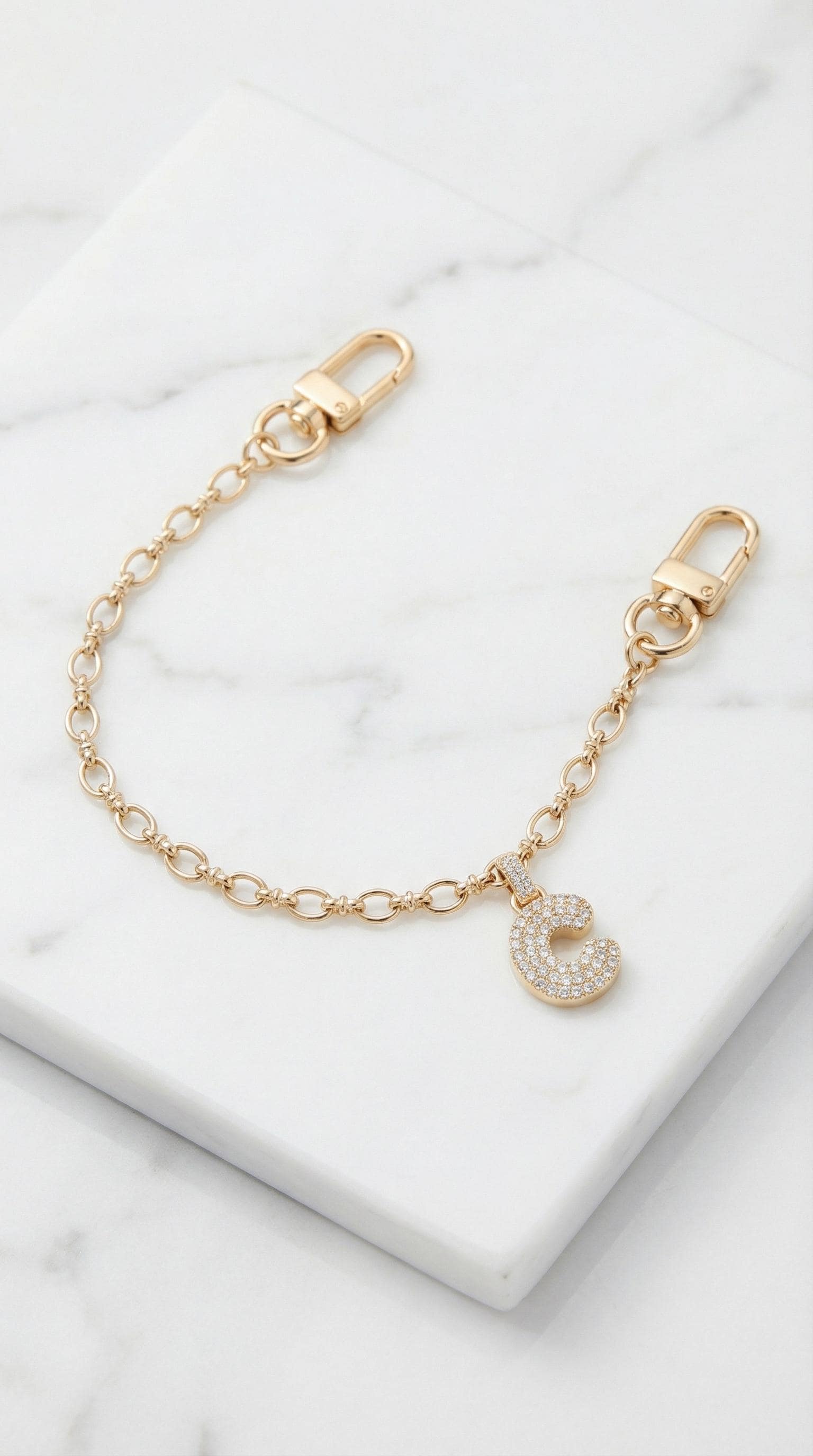 Crystal Letter Charm Bag Accessory Gold Chain Initial Pendant Personalized Keychain Luxury Monogram Customized Gift Elegant Purse Decoration