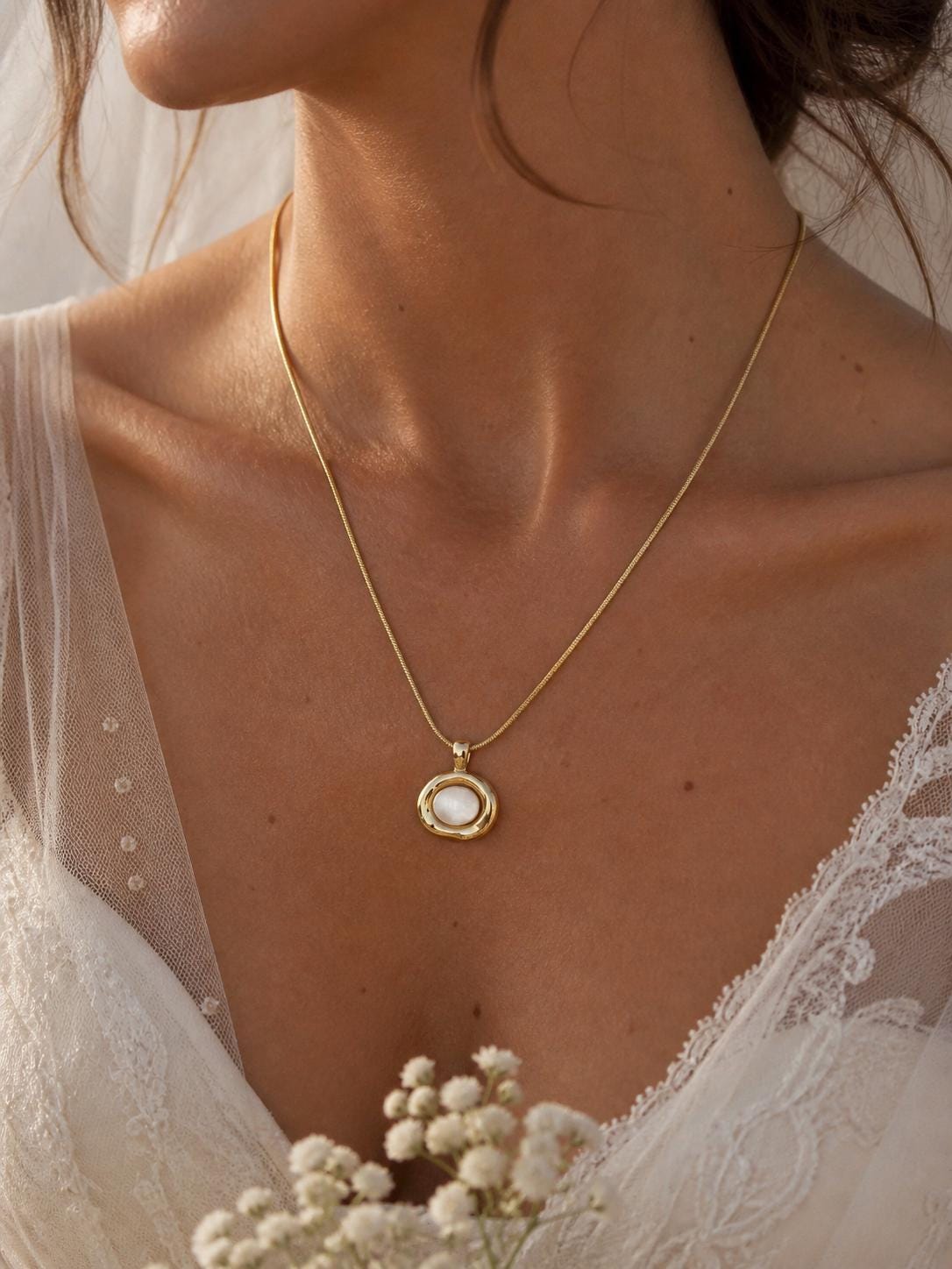 Vintage Style Bridal Necklace Gold Heirloom Mother of Pearl Pendant Wedding Jewelry Minimalist Bride Keepsake Gift