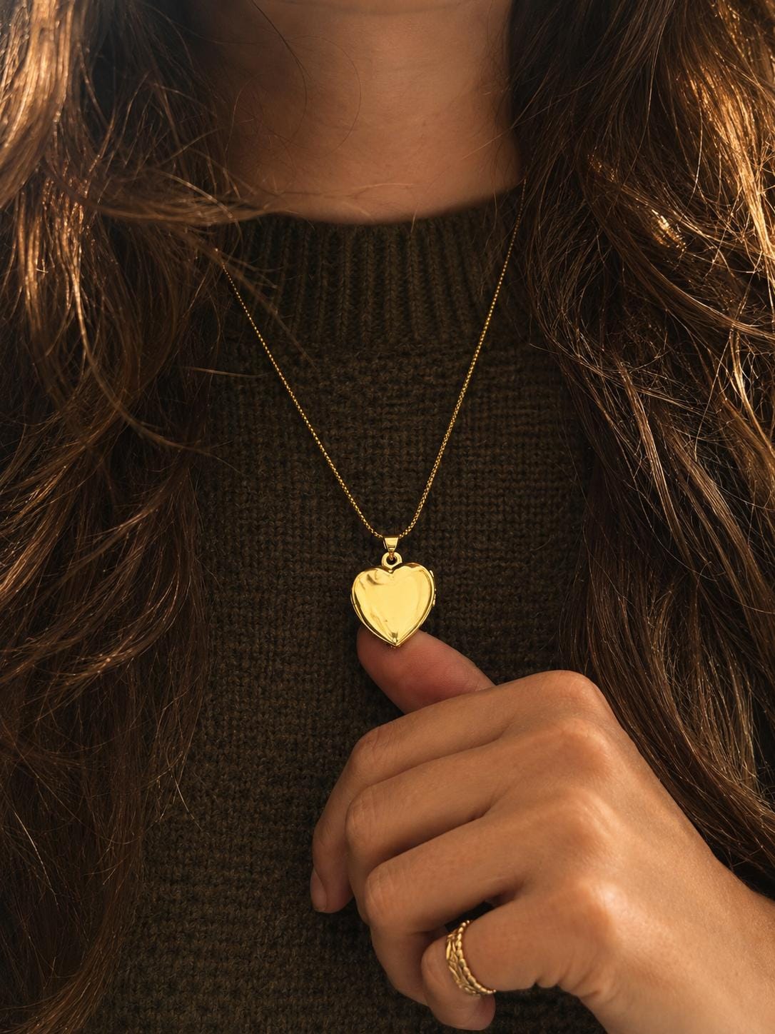 Custom Heart Locket Necklace Anniversary Gift for Girlfriend Personalized Photo Necklace Romantic Gold Jewelry
