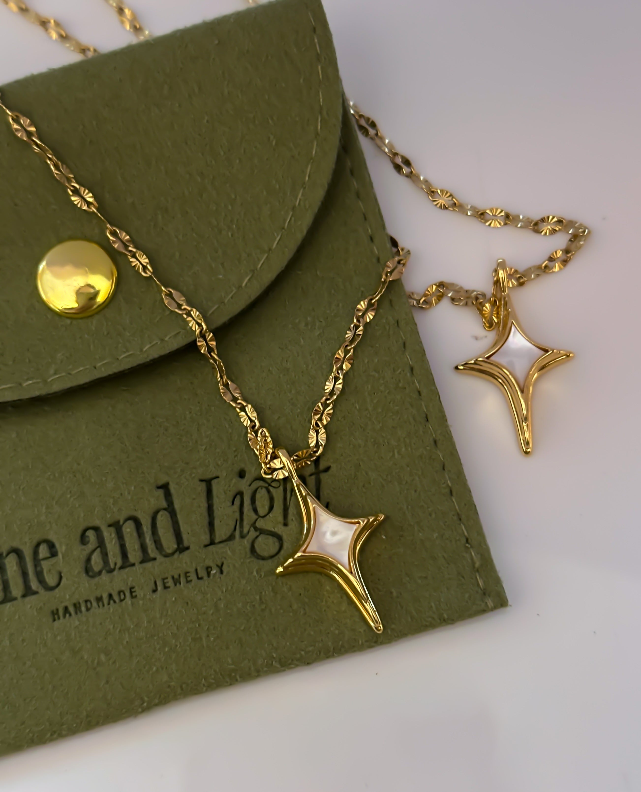 La Lune Necklace