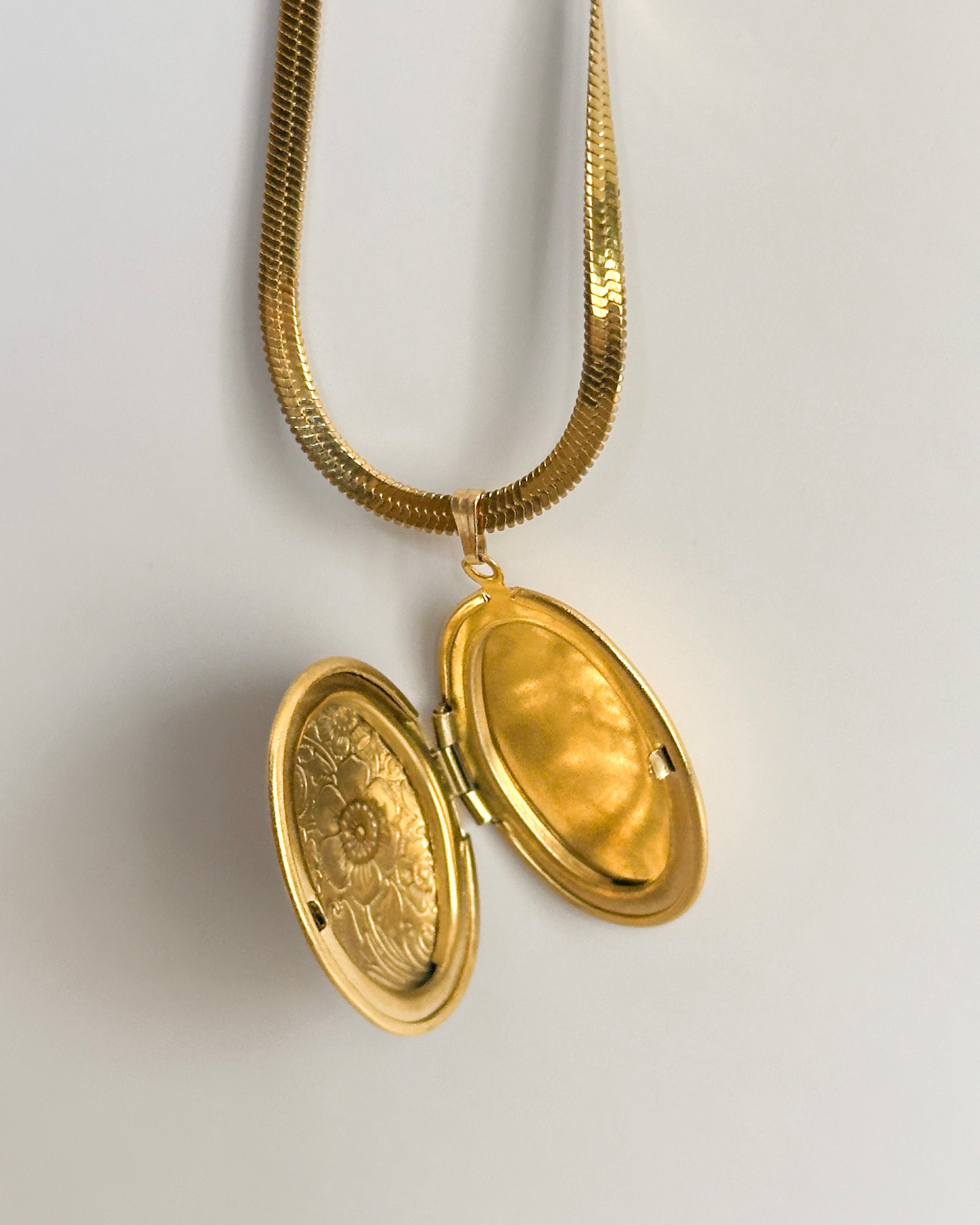 Oval Floral Locket Necklace