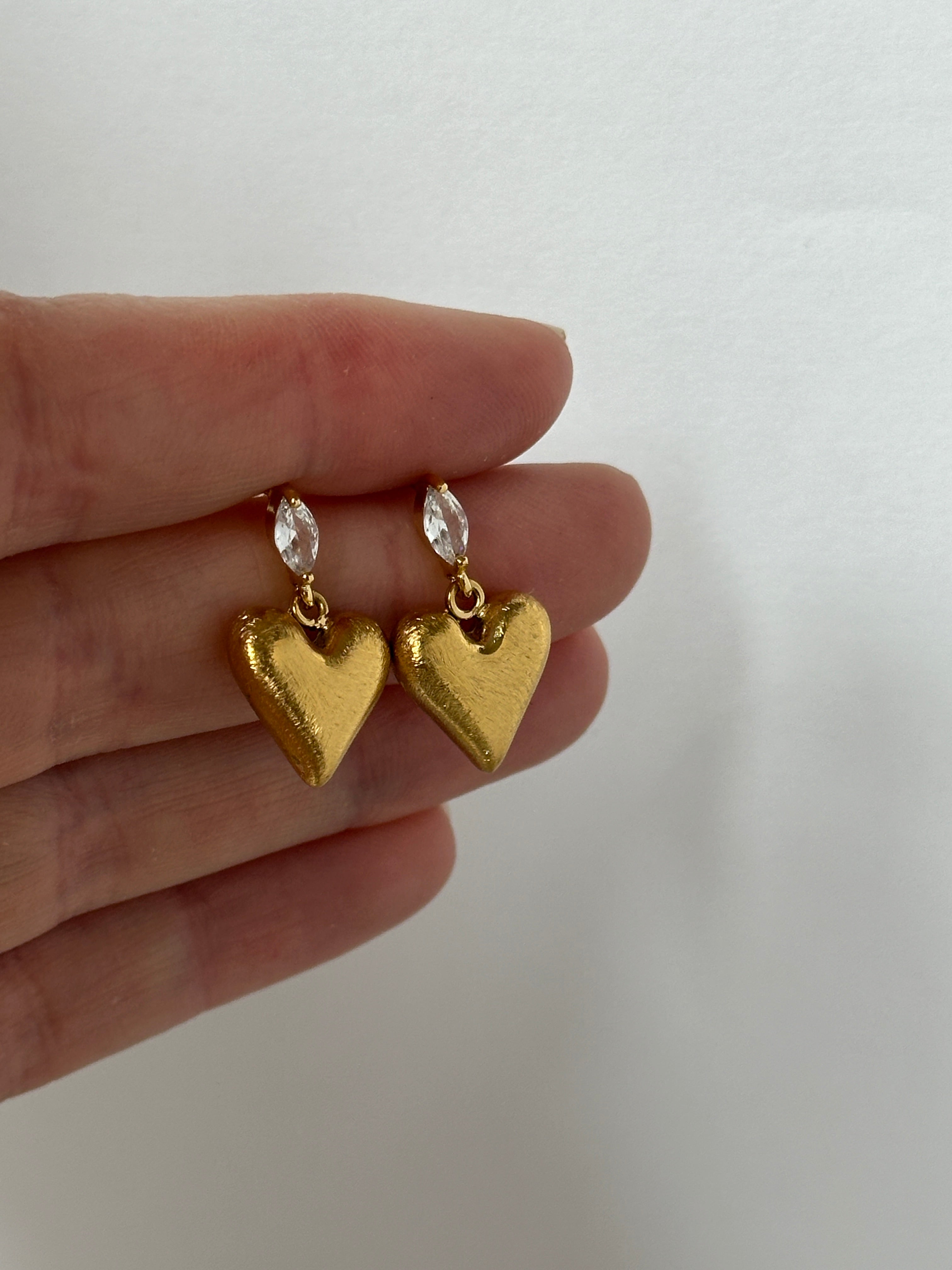 Vintage Muse Heart Earrings