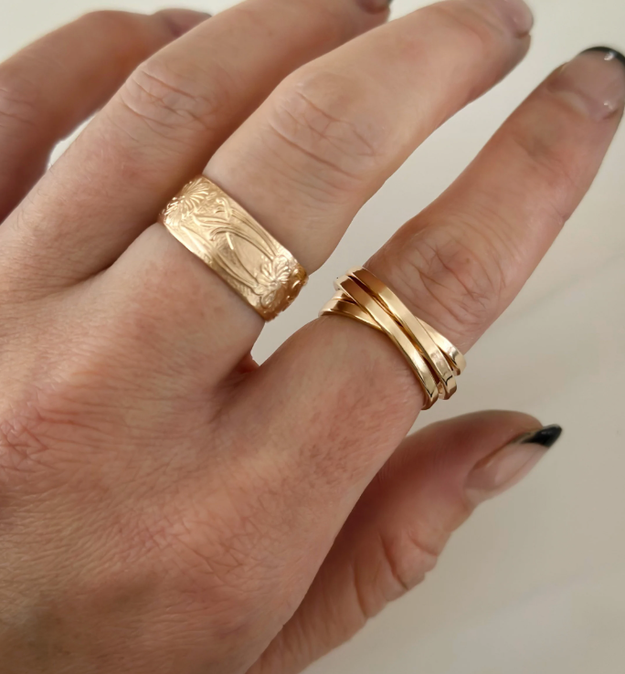 Bold Crossover Ring GF