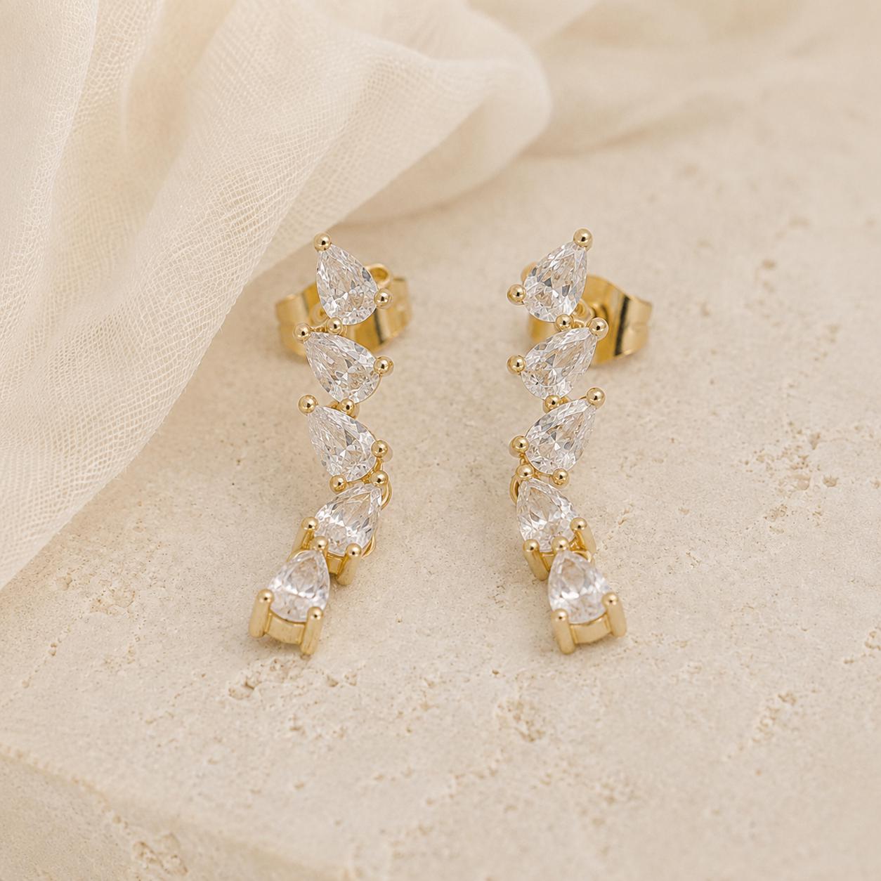 Crystal Bridal Accessory Bridesmaid Gift Set Gold Drop Teardrop Earrings Wedding Jewelry Elegant Formal Wear Cubic Zirconia Stone Design Beautiful Sparkle Bride Party Collection Perfect Special Occasion Style Prom Evening Attire Nickel Free