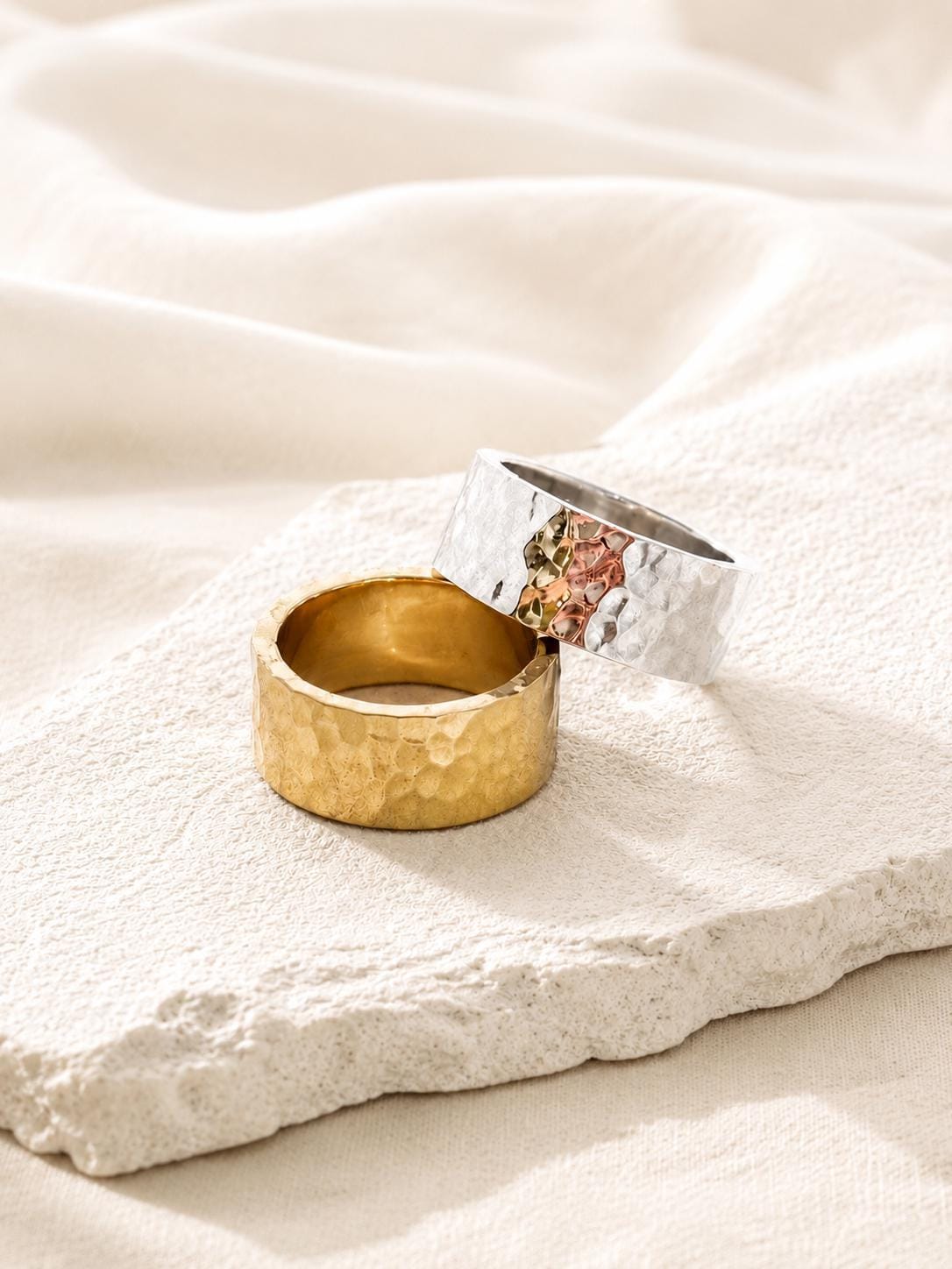 Wide Band Ring Women Hammered Texture Design Stainless Steel Jewelry Cigar Band Statement Fashion Accessory Minimalist Everyday Wear Ring Gift Hypoallergenic Women Modern Style Water Resistant Durable Ring Gold Silver Tone Options Bold