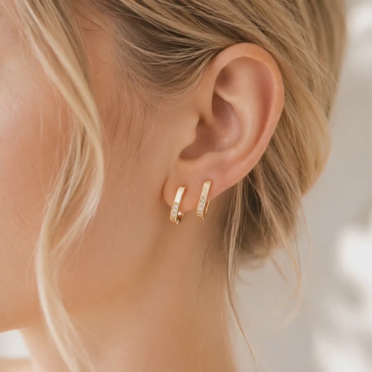 Gold Huggie Earring Rectangular Hoop Crystal Pave Stone Jewelry Women Gift Minimalist Everyday Lightweight Delicate Small Dainty Sparkle Cz